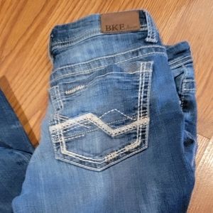 BKE Payton Sz 28 Capri Jeans